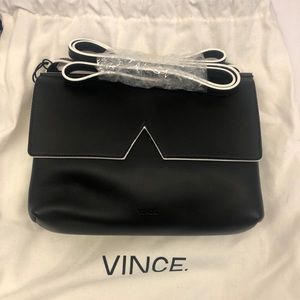 VINCE clutch/handbag